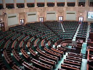 Skandal! Sejm przyjął przemocową konwencję! 
