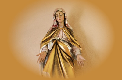 Piękna Modlitwa uzdrowienia zranień z przeszłości i oddanie się Trójcy Świętej przez Ręce Maryi