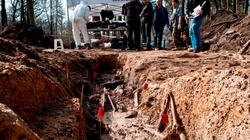 Odnaleziono ciała pomordowanych przez komunistów żołnierzy z NSZ - miniaturka