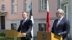 Prezydent Duda w Tallinie: Rozwiązania bolesne dla Rosji już działają - miniaturka