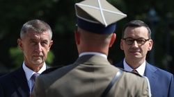 Premier Czech w Polsce. Podpisanie umowy wojskowej - miniaturka