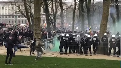 [Wideo] Belgia: Starcia z policją w proteście przeciwko obostrzeniom. Ok. 50 tys. ludzi wyszło na ulice - miniaturka