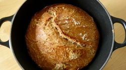 Chleb z garnka. Idealnie prosty przepis na idealnie dobry chleb - miniaturka