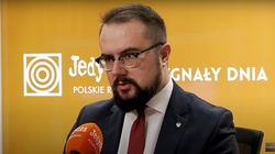 Jabłoński: Sytuacja jest bardzo napięta. Łukaszenka chce wyposażyć migrantów w broń palną - miniaturka