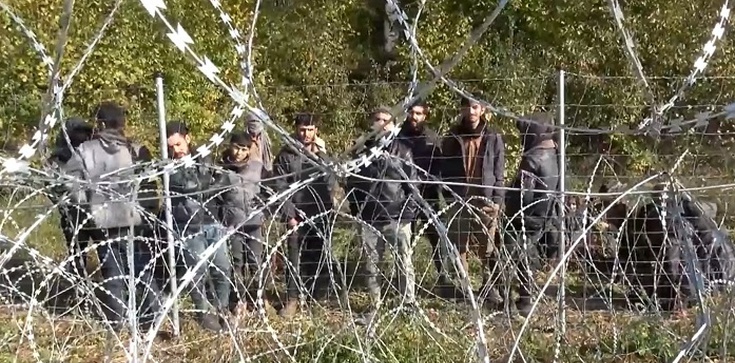 [Wideo] MON ujawnia wypowiedzi migrantów: Reżim Łukaszenki zmusza ich do przekraczania polskiej granicy i nie pozwala wrócić do domów - zdjęcie