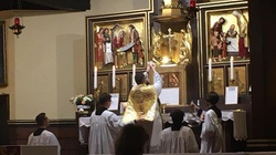 Chicago. Wierni protestowali przeciwko restrykcjom wymierzonym w liturgię łacińską - miniaturka