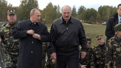Za zbrodnie w Buczy Łukaszenka obwinia… Wielką Brytanię - miniaturka