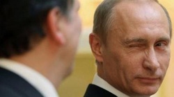 Putin udaje, że zaatakuje Ukrainę i symuluje ewakuację dyplomatów - miniaturka