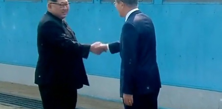 Kim Dzong Un przekroczył granicę z Koreą Południową. Przełom czy cwana zagrywka? - zdjęcie