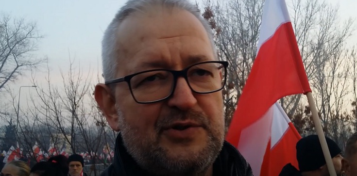 [Foto. Wideo] Marsz Niepodległości. Wywiad z Ziemkiewiczem i Godek. Protestant prowokator - zdjęcie