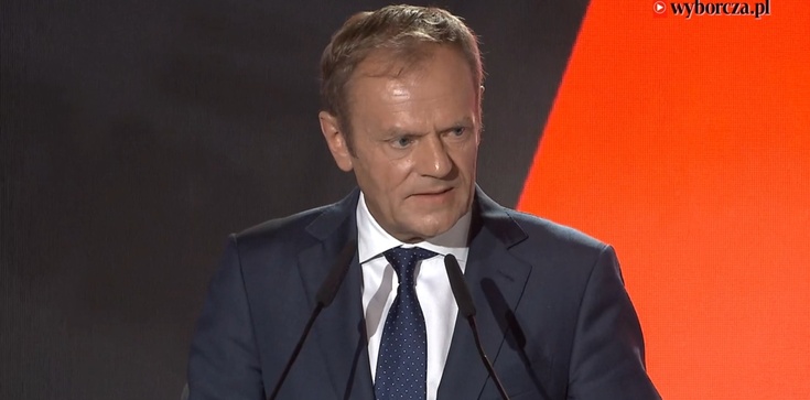 Tusk kpi z zaproszenia premiera do rozmów ws. Covid-19 wykorzystując ... - zdjęcie