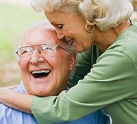 Jak pomagać starszym ludziom?