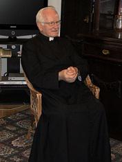 Ks. Jan Sikorski.