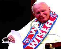 Jan Paweł II podczas audiencji dla wiślaków w 2003r.