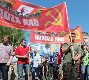 Takie transparenty nie przeszkadzają policji? (źr&oacute;dło: Narodowcy.net)