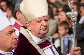 Autor: Bartosz Staszewski; (bartStaszewski.com)